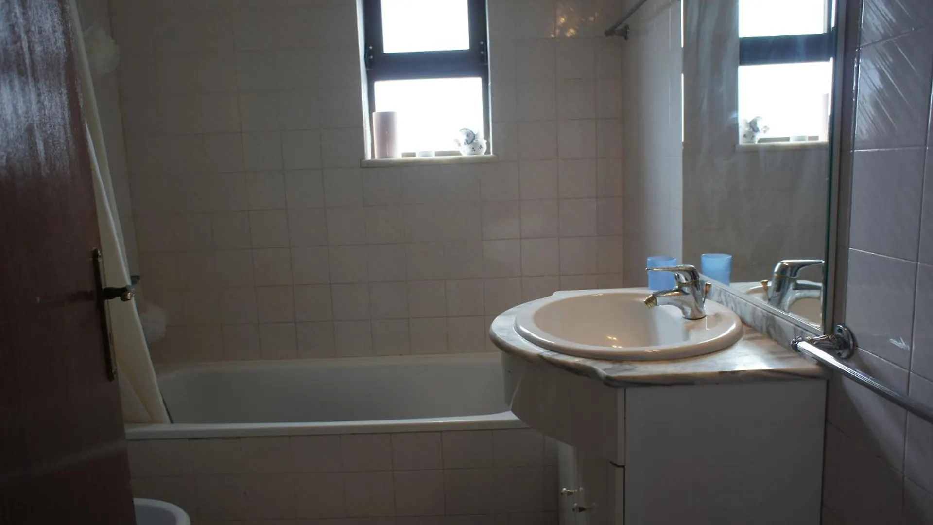 A Spacious 3 Bedroom Apartment In Casa Melia Porches   Porches (Algarve)